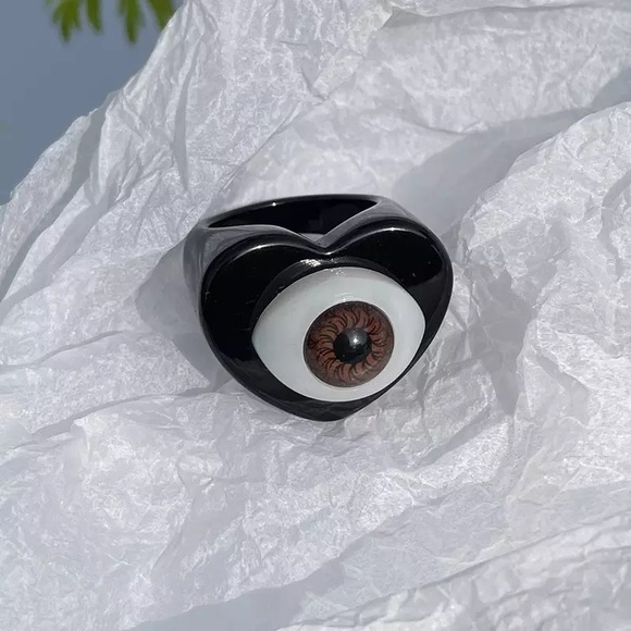 Vintage Jewelry - Y2K Aesthetic Acrylic Goth Punk Eye Ring Size 8